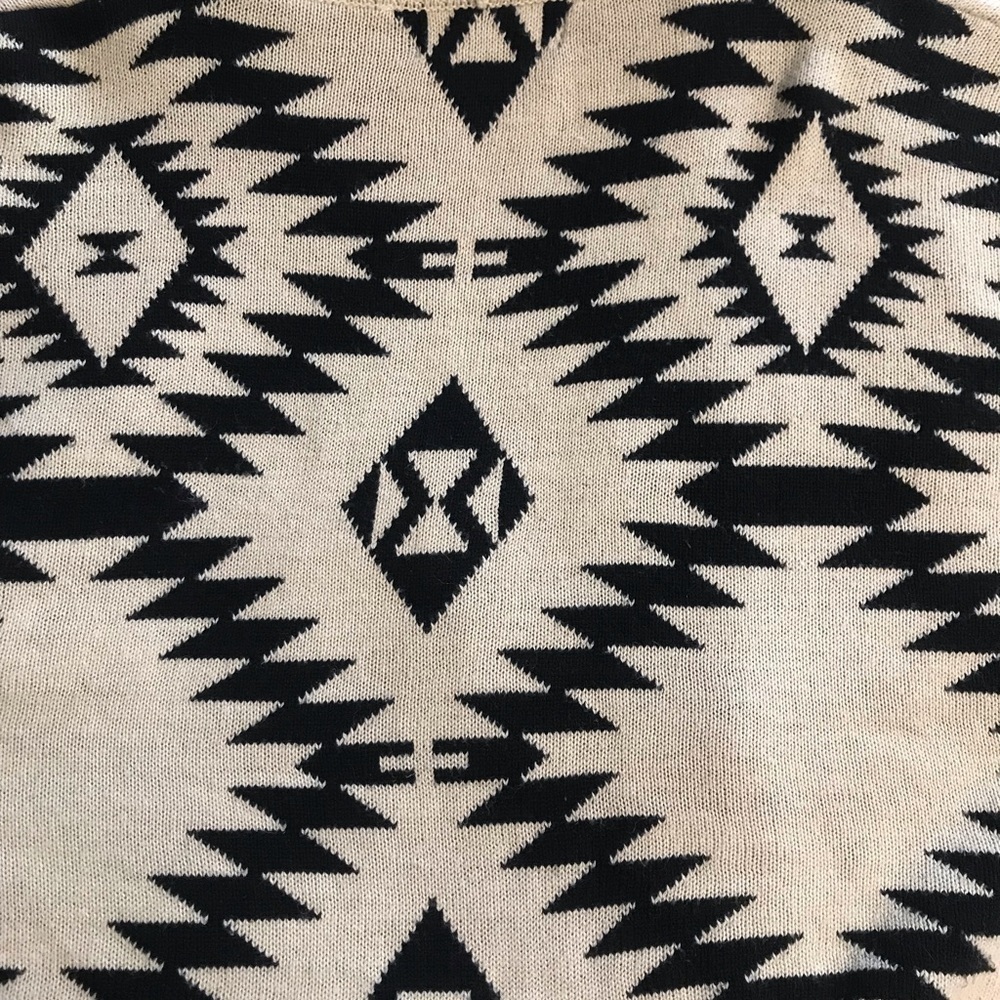 “LOVE CULTURE” Cardigan - Picture 9 of 10